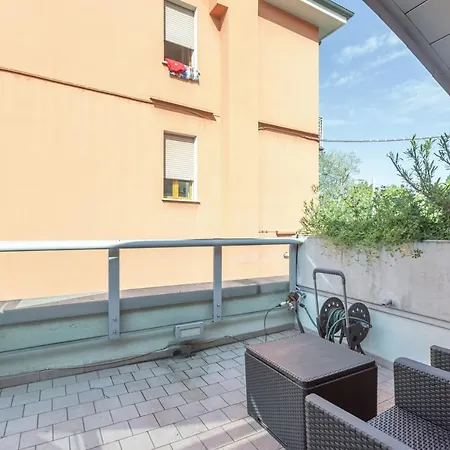 Apartment Chic & Modern With Terrace